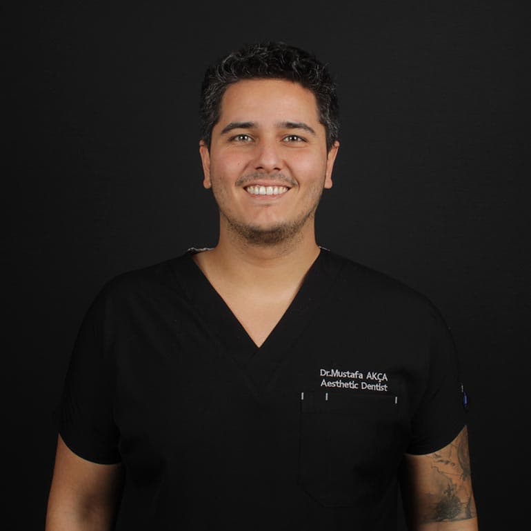 Lek. dent. Mustafa Akça – Akdeniz Dental